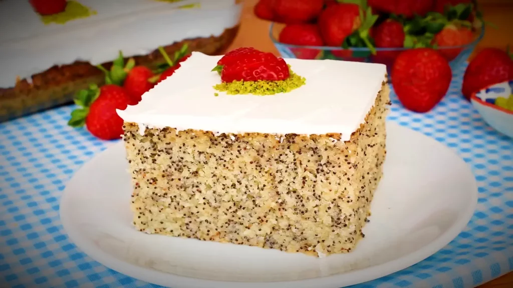 Haşhaşlı İrmik Tatlısı Tarifi