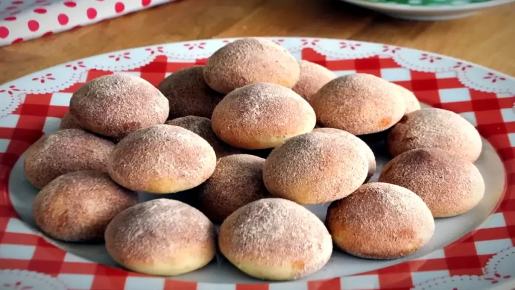 Kolay Tarçınlı Kurabiye Tarifi