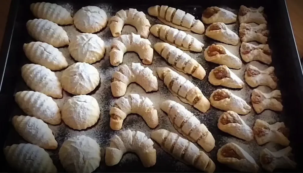 Elma Dolgulu Kurabiye Tarifi