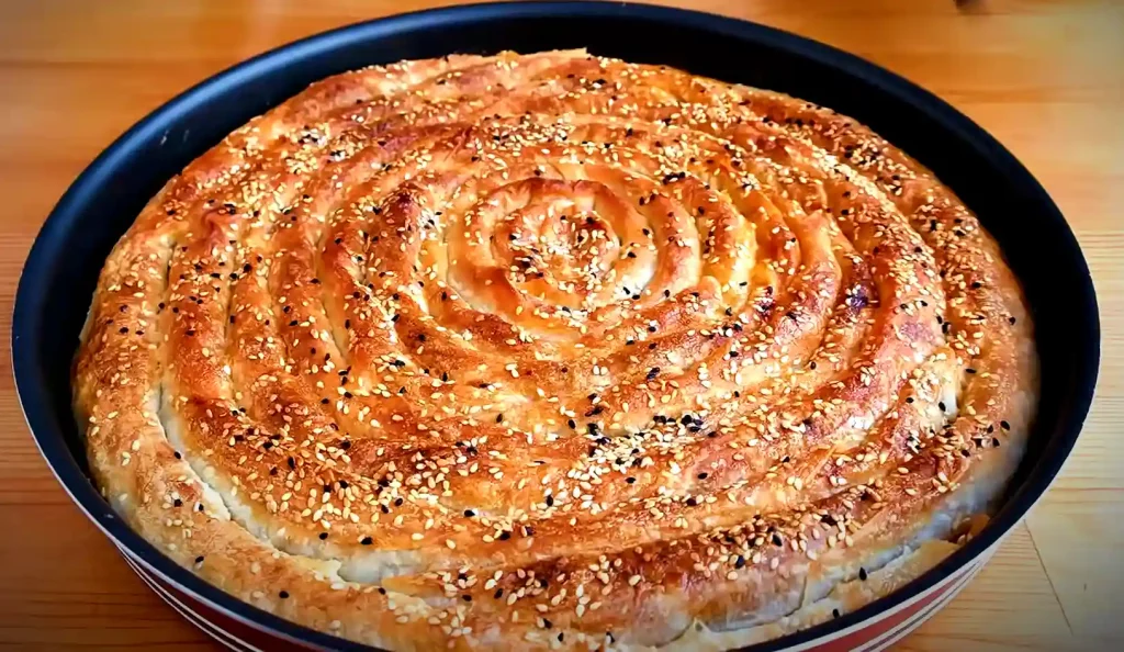 Pırasalı Tepsi Böreği Tarifi