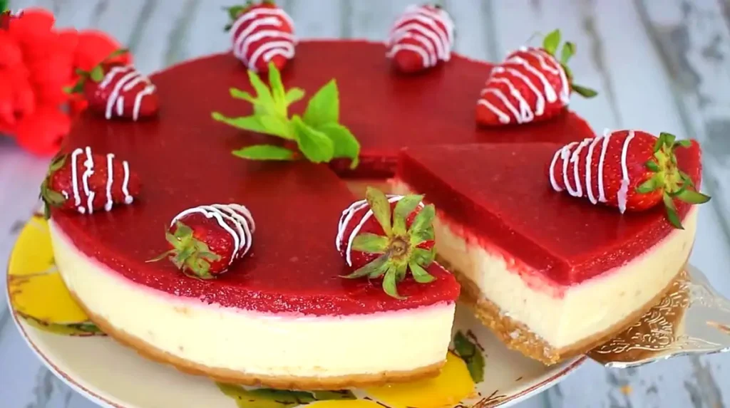 Çilekli Cheesecake Tarifi