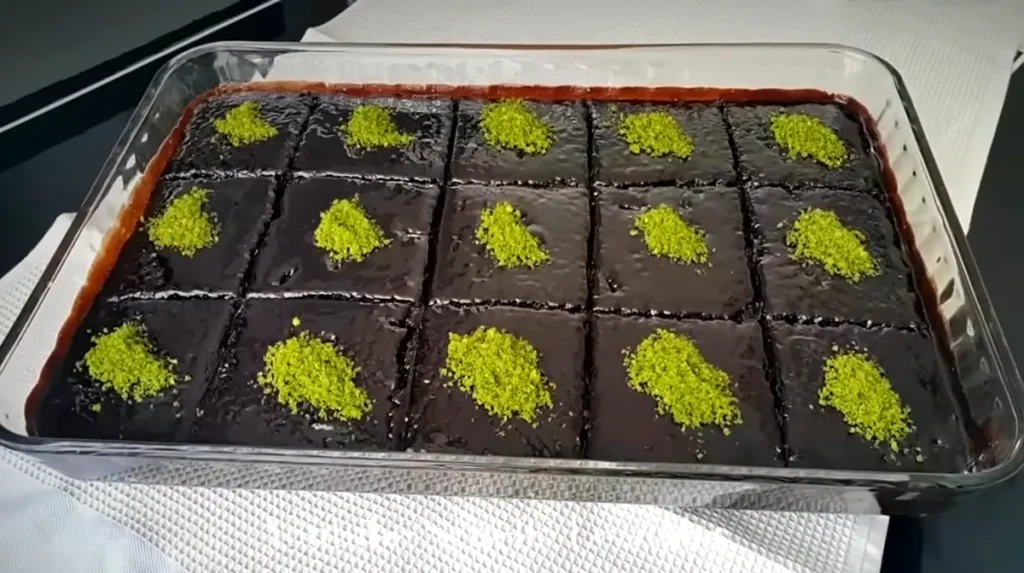 Tam Ölçüleriyle Islak Kek Tarifi