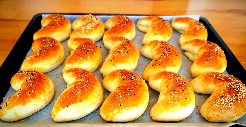 Labne Peynirli Poğaça Tarifi