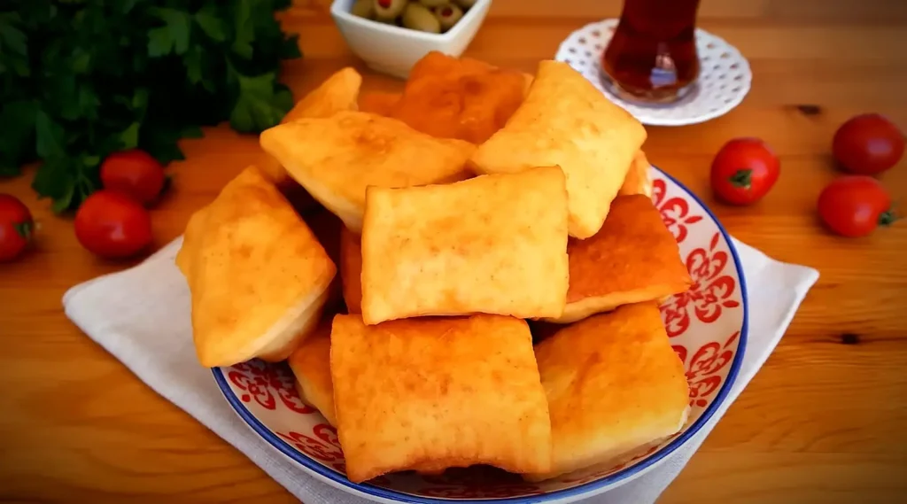 Mayasız Hamur Kızartması Tarifi