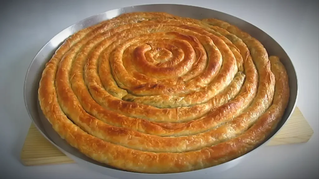 Ispanaklı El Açması Börek Tarifi