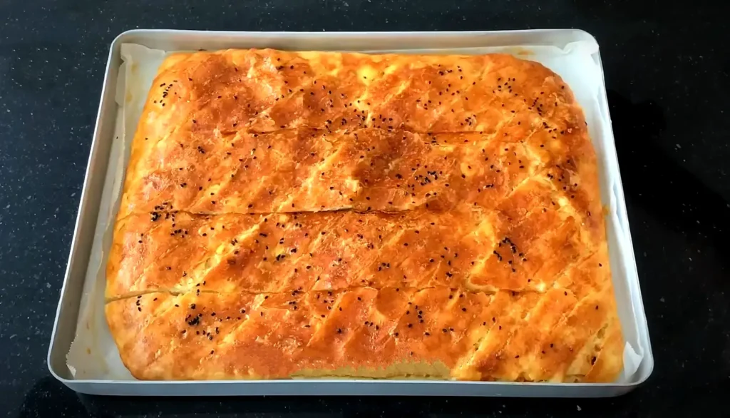 El Açması Peynirli Börek Tarifi