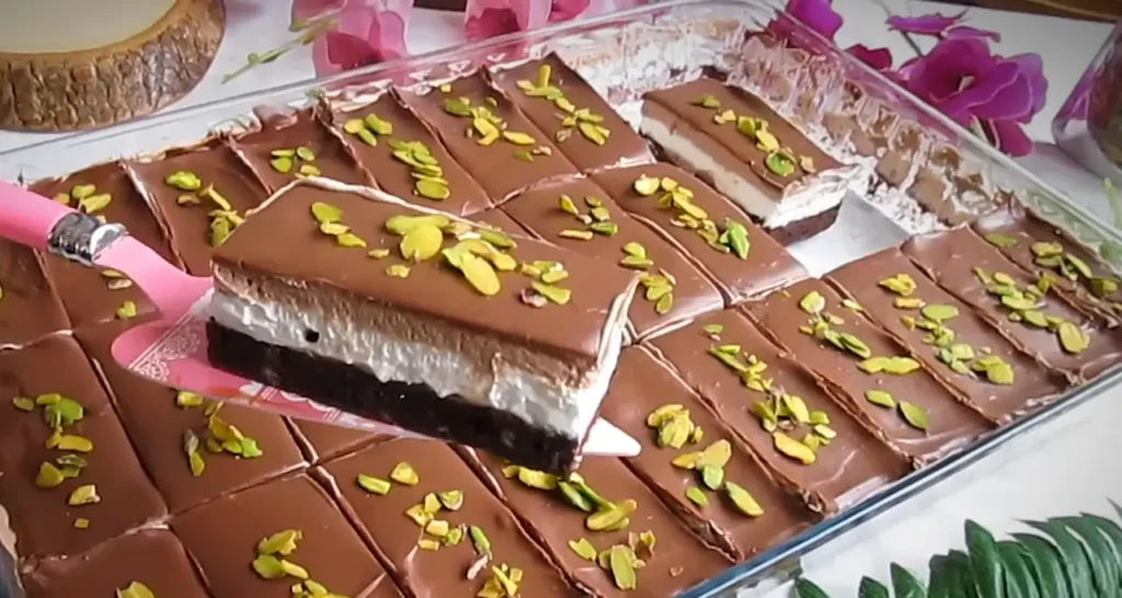 Pratik Yaş Pasta Tarifi