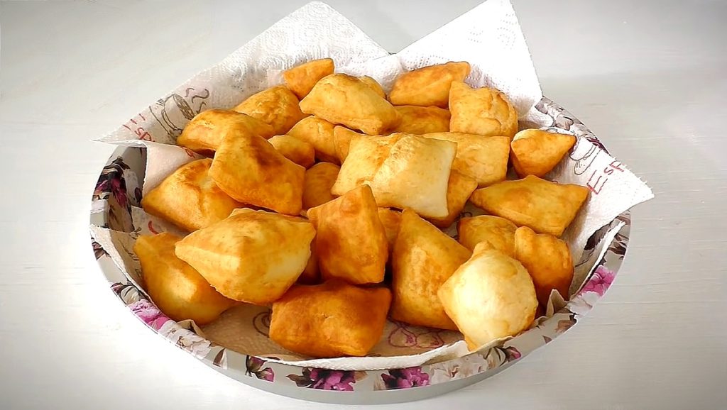 Mayasız Hamurdan Kolay Pişi Tarifi